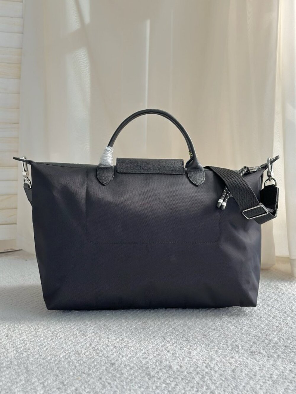 Longchamp Le Pliage Energy Black Duffle Travel Bag - Picture 3 of 9